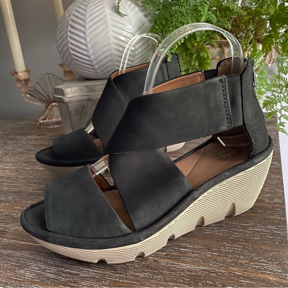 Clarks | Clarene Glamor Artisan Platform Wedge Sandal Women's 6.5